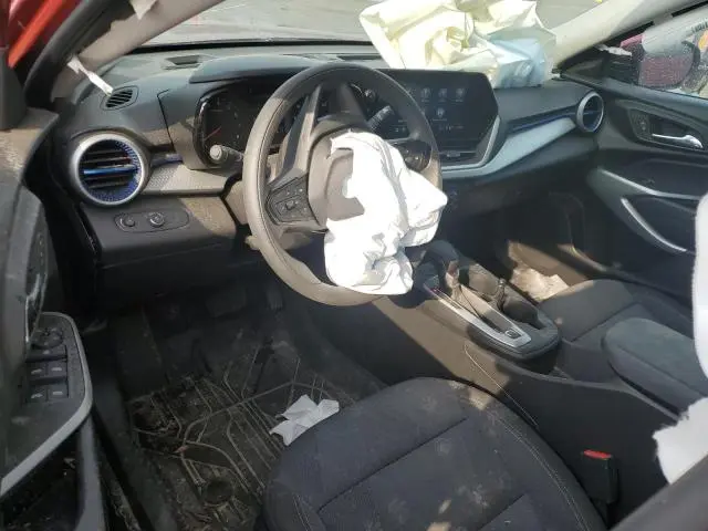 2025 CHEVROLET TRAX LS  