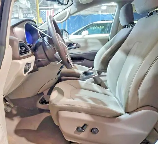 2017 CHRYSLER PACIFICA TOURING L  