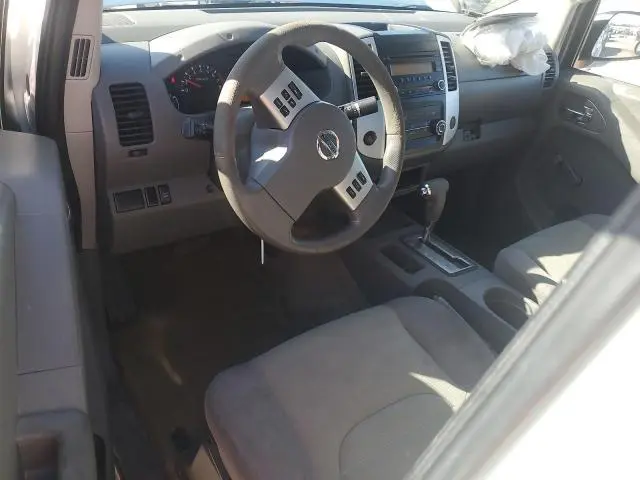 2014 NISSAN FRONTIER S  