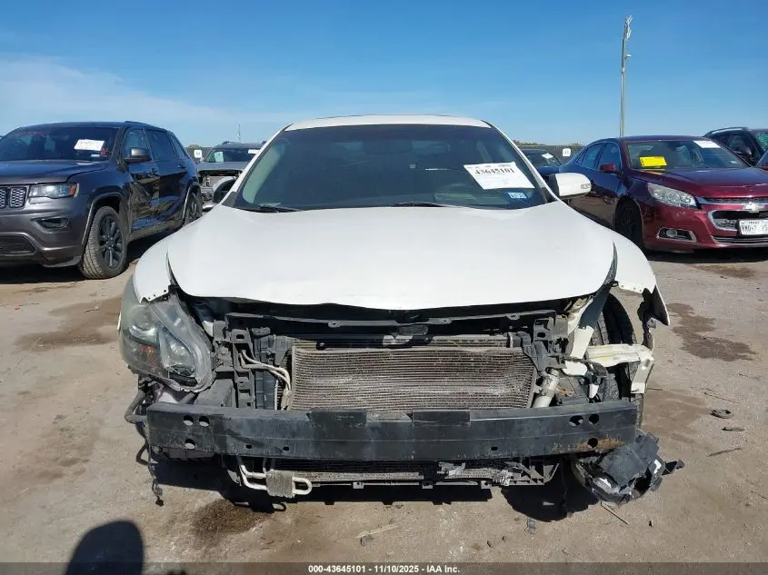 2012 NISSAN MAXIMA 3.5 SV