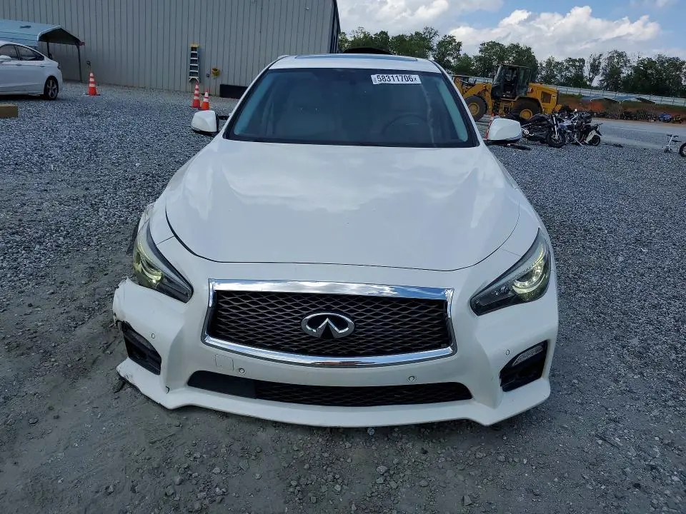 2016 INFINITI Q50 SPORT  