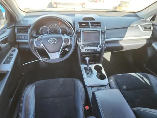 2014 TOYOTA CAMRY SE  