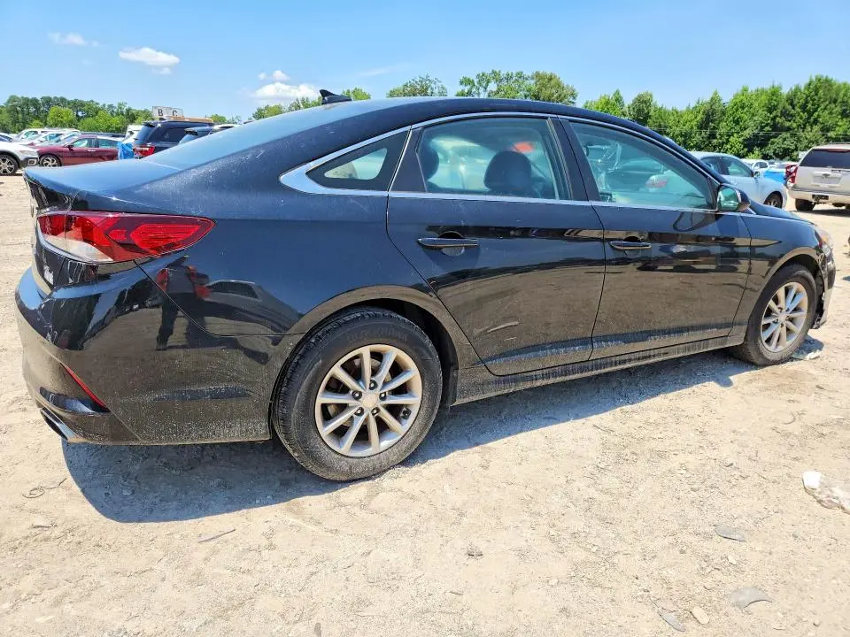 2018 HYUNDAI SONATA SE  
