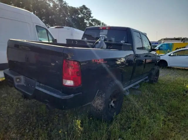 2015 RAM 1500 ST