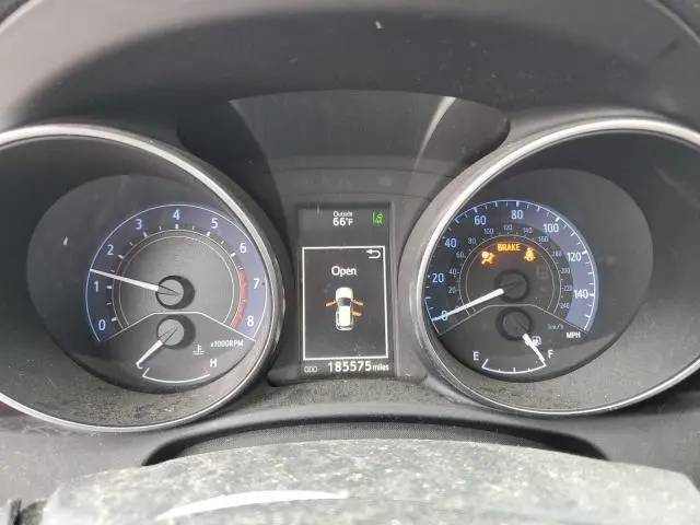 2018 TOYOTA COROLLA IM