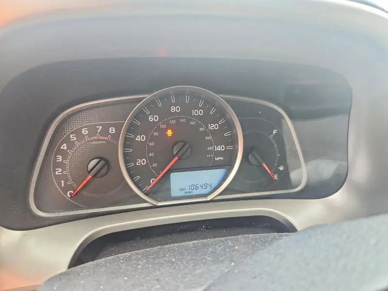 2013 TOYOTA RAV4 LE  
