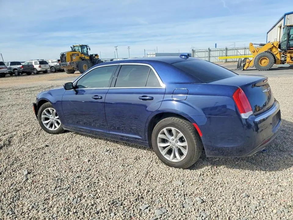 2015 CHRYSLER 300 LIMITED  