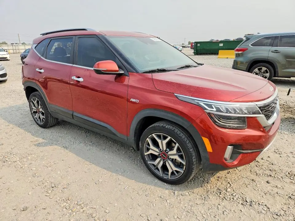 2023 KIA SELTOS   