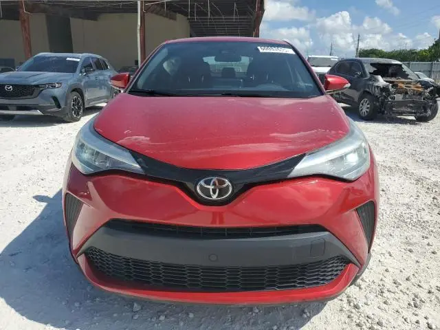 2021 TOYOTA C-HR XLE  