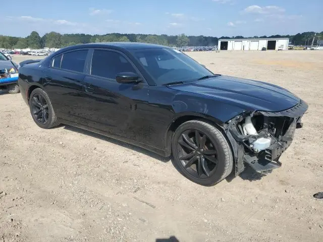 2017 DODGE CHARGER SE  