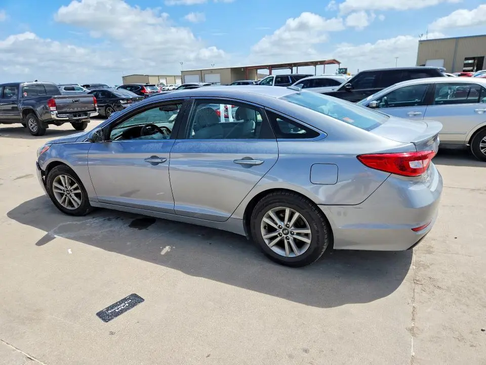 2016 HYUNDAI SONATA SE  
