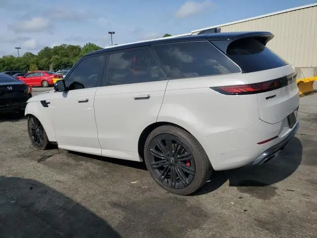 2024 LAND ROVER RANGE ROVER SPORT DYNAMIC SE  