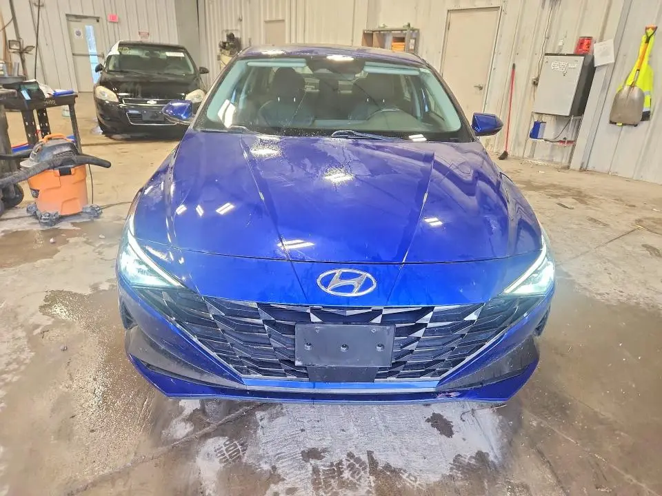 2021 HYUNDAI ELANTRA LIMITED  