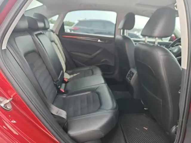 2015 VOLKSWAGEN PASSAT SEL  