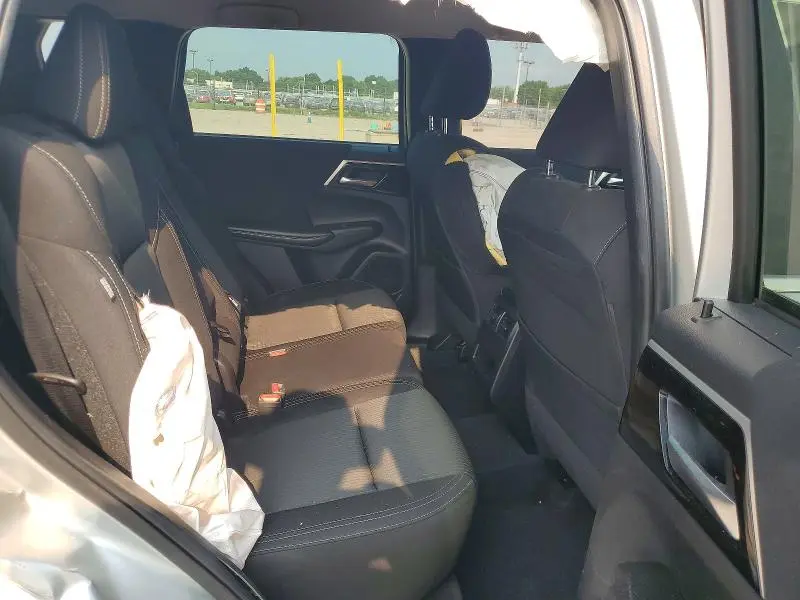 2022 MITSUBISHI OUTLANDER ES  
