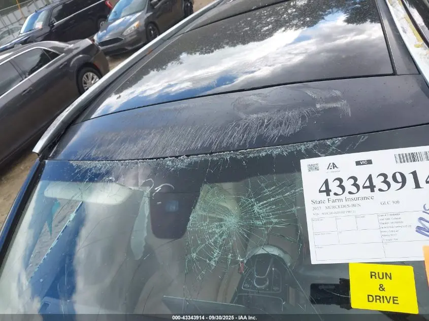 2017 MERCEDES-BENZ GLC 300 4MATIC