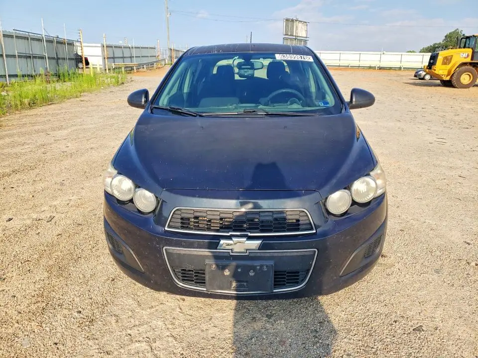 2015 CHEVROLET SONIC LT  