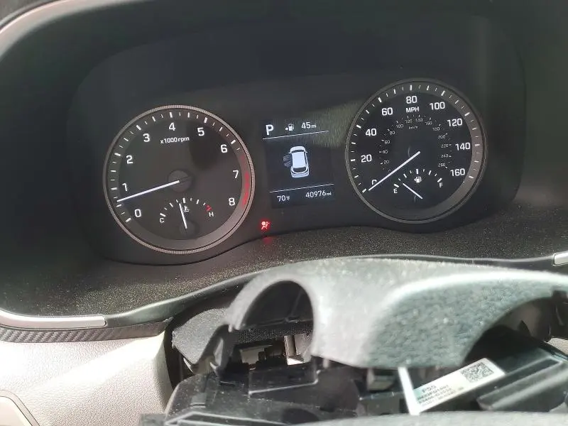 2021 HYUNDAI TUCSON SE  