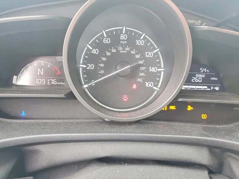 2017 MAZDA 3 TOURING  