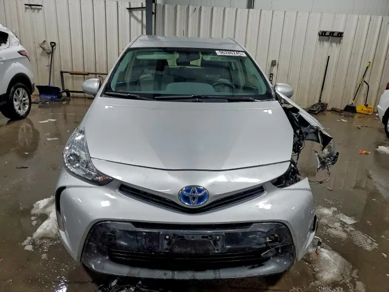 2015 TOYOTA PRIUS V   