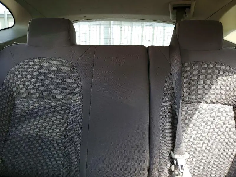 2010 NISSAN ROGUE S  