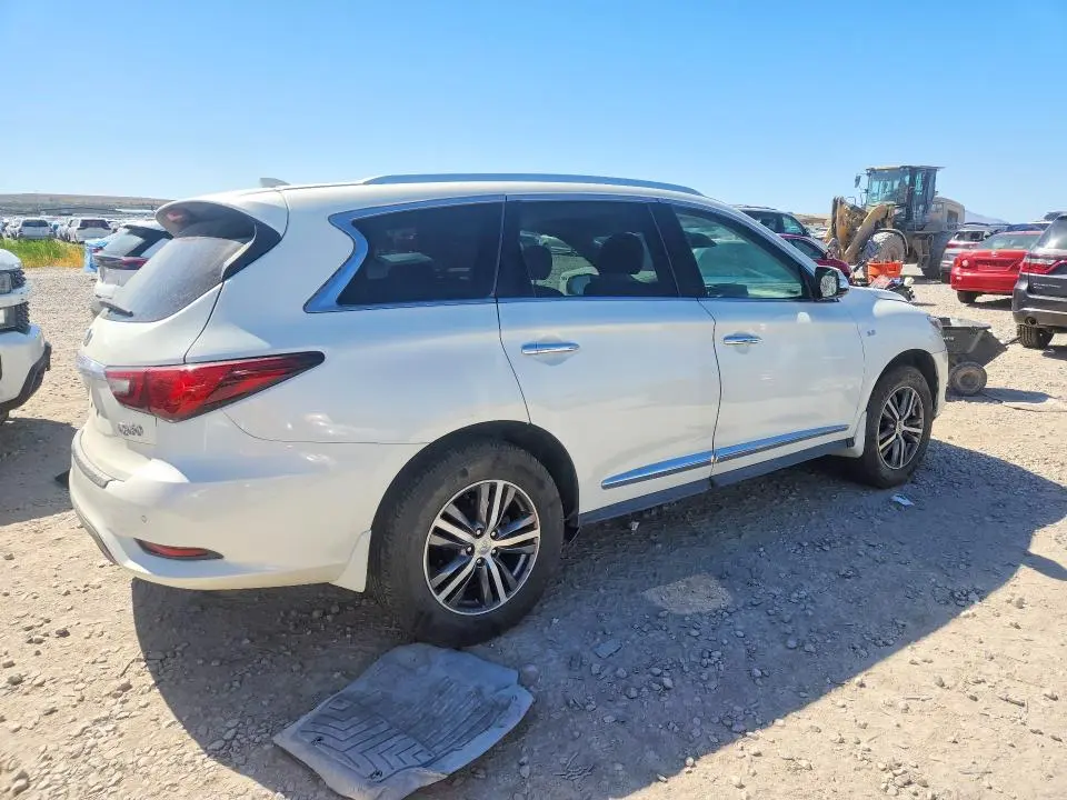 2020 INFINITI QX60 LUXE  