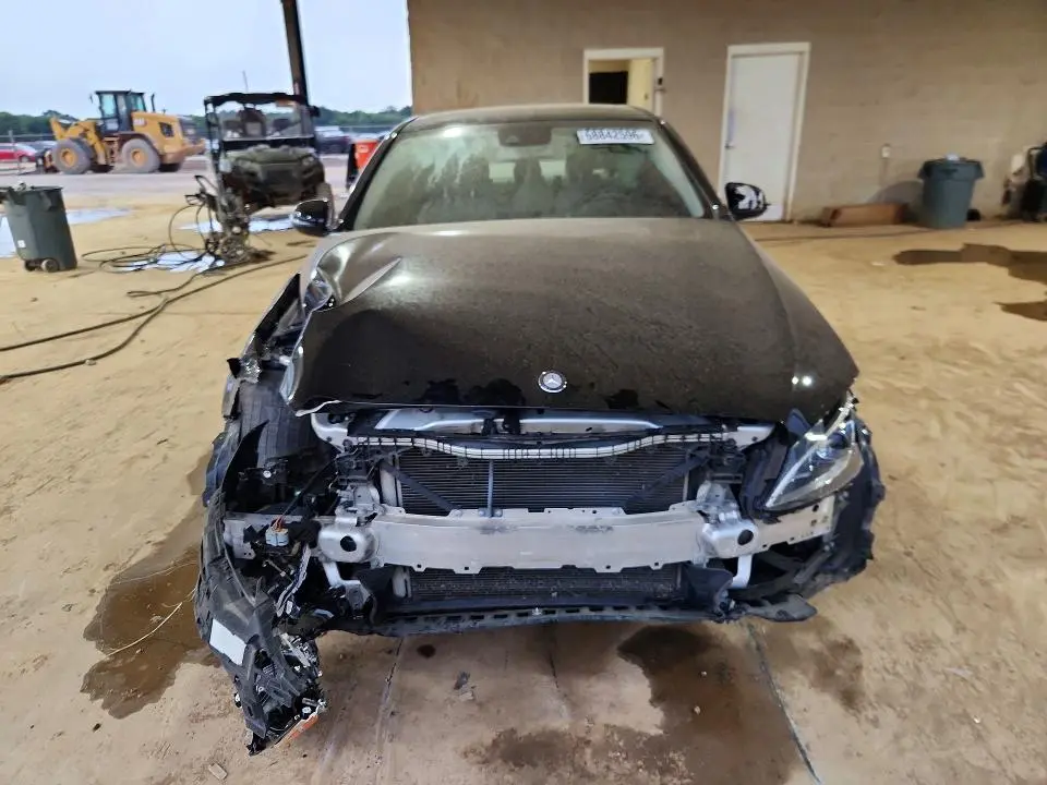 2017 MERCEDES-BENZ C 300  