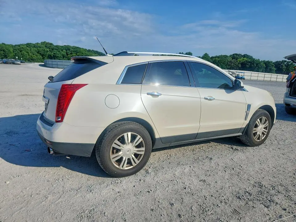 2011 CADILLAC SRX LUXURY COLLECTION  