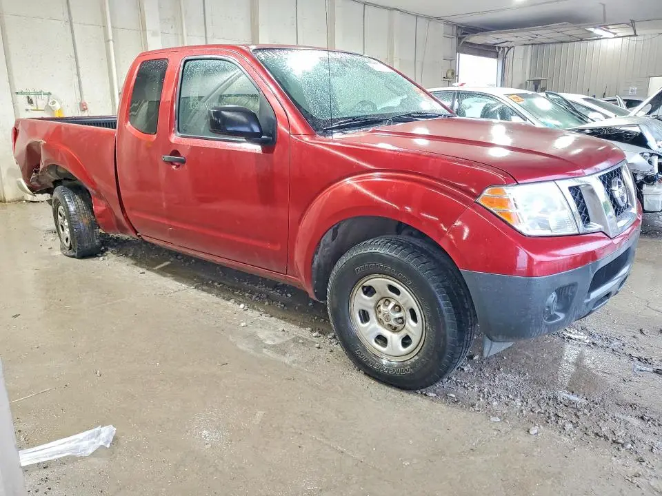 2016 NISSAN FRONTIER S  