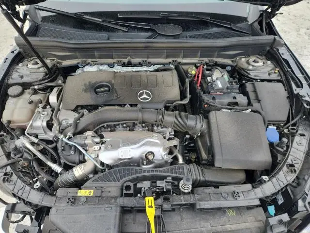 2023 MERCEDES-BENZ GLB 250  