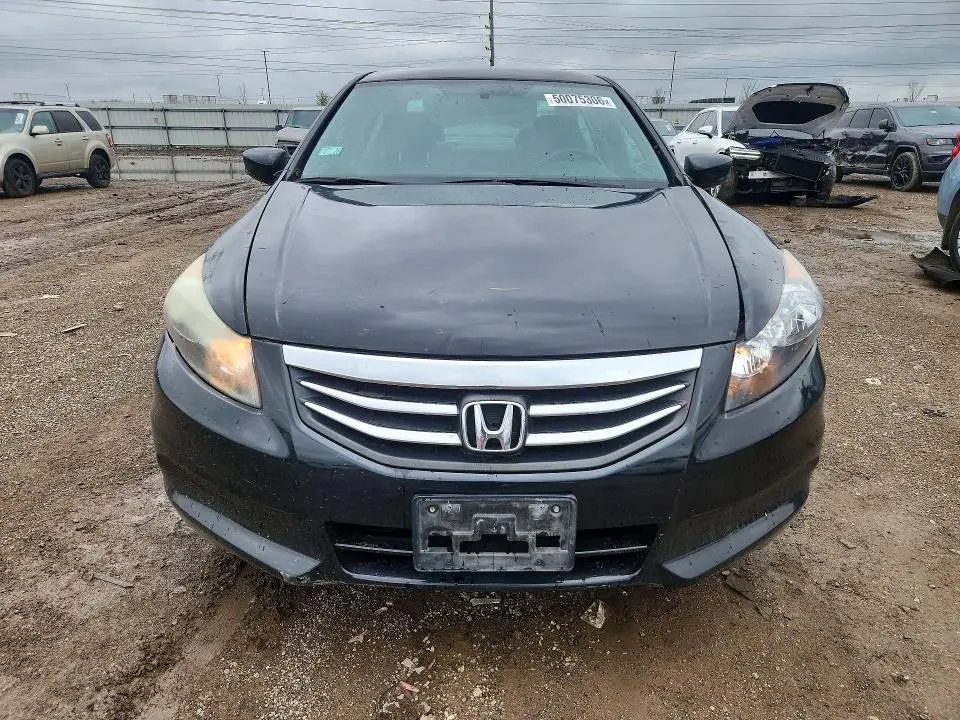 2011 HONDA ACCORD SE  