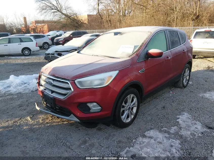2017 FORD ESCAPE SE