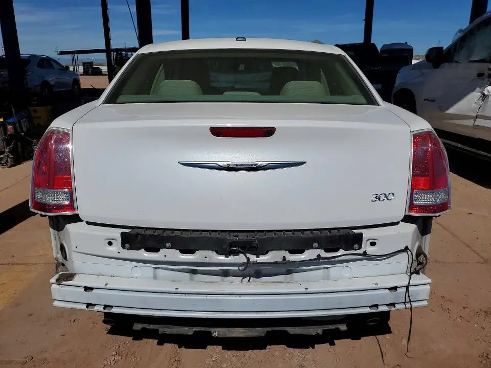 2012 CHRYSLER 300   