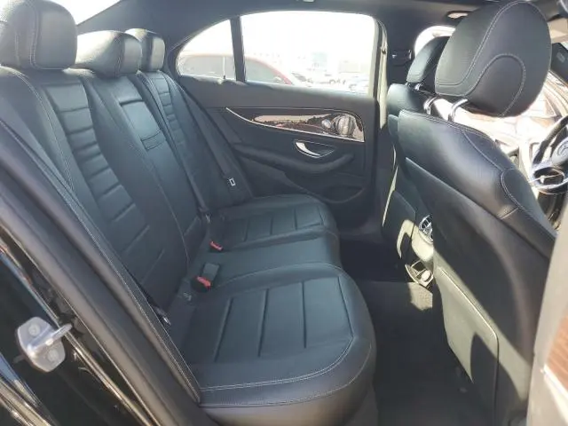 2017 MERCEDES-BENZ E 300 4MATIC  