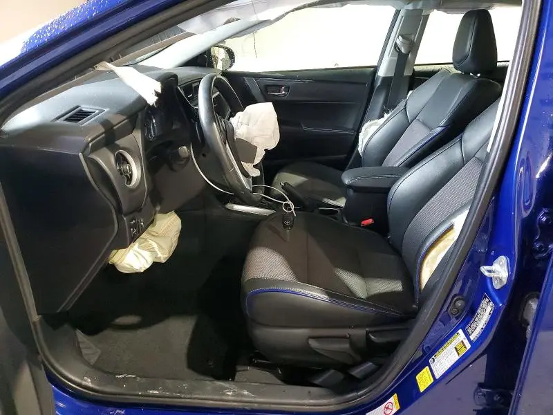 2019 TOYOTA COROLLA SE  