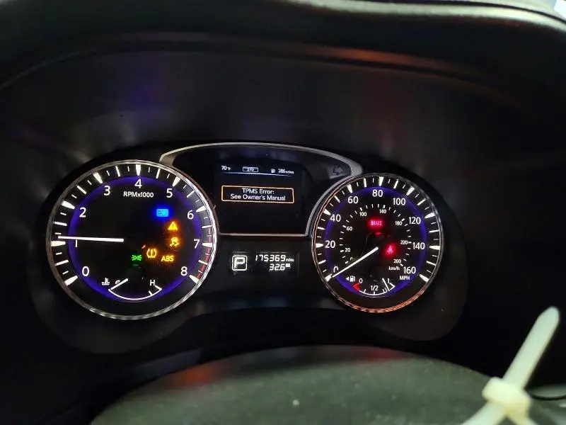 2015 INFINITI QX60 BASE  