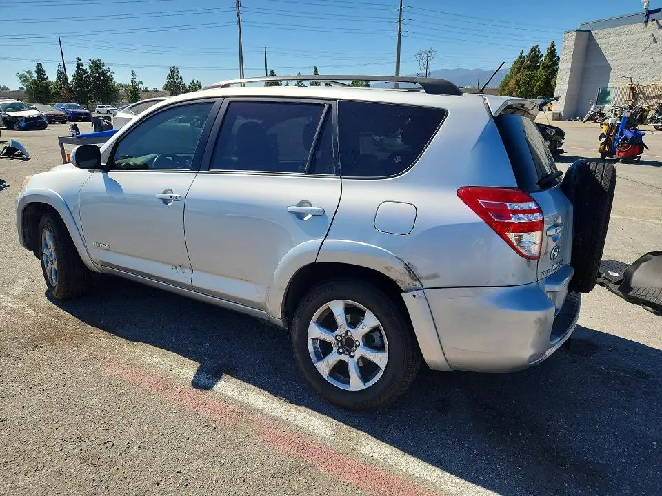 2010 TOYOTA RAV4 LIMITED  