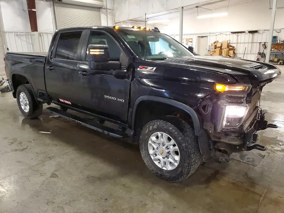 2021 CHEVROLET SILVERADO K3500 LT  