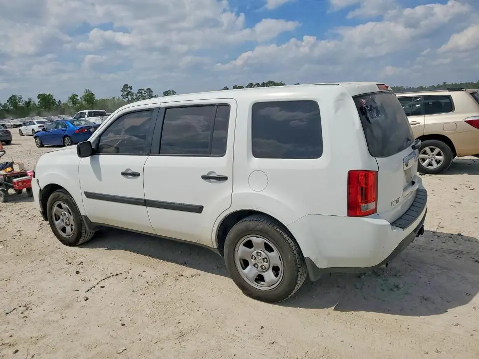 2015 HONDA PILOT LX  