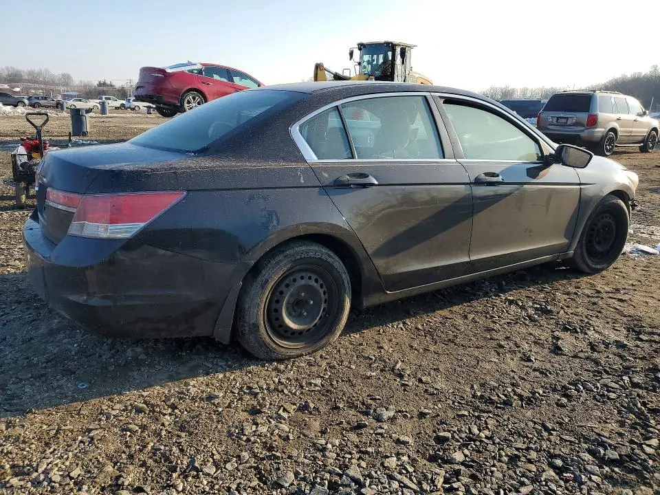 2012 HONDA ACCORD LX  