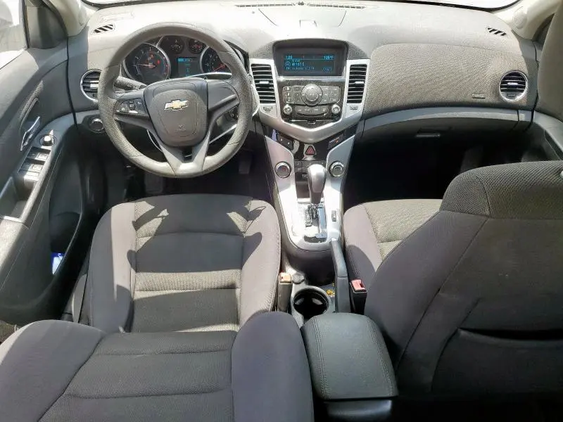 2013 CHEVROLET CRUZE LT  