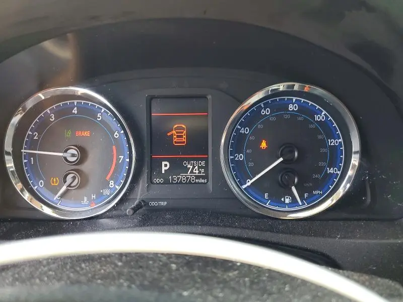 2017 TOYOTA COROLLA LE  