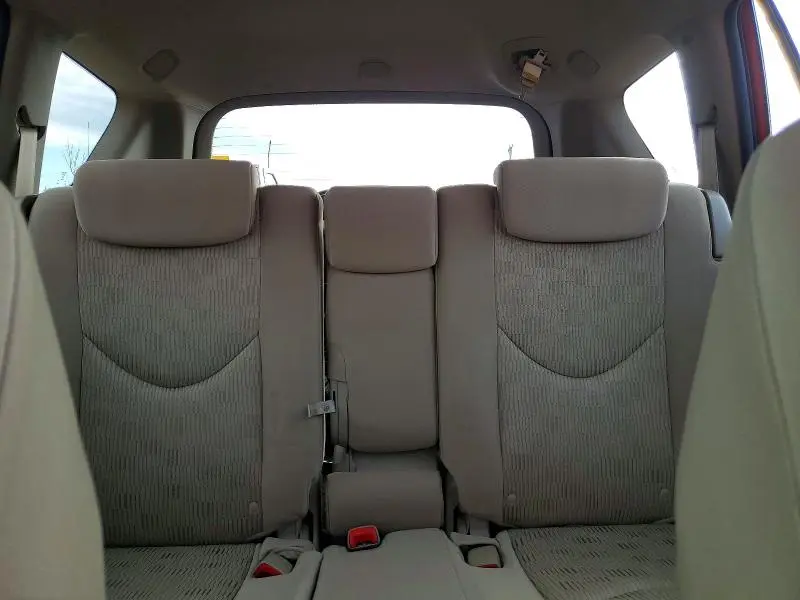 2011 TOYOTA RAV4 BASE  
