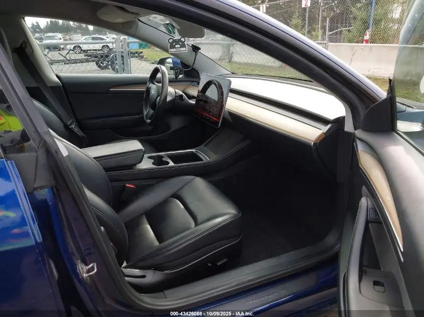 2022 TESLA MODEL 3 REAR-WHEEL DRIVE