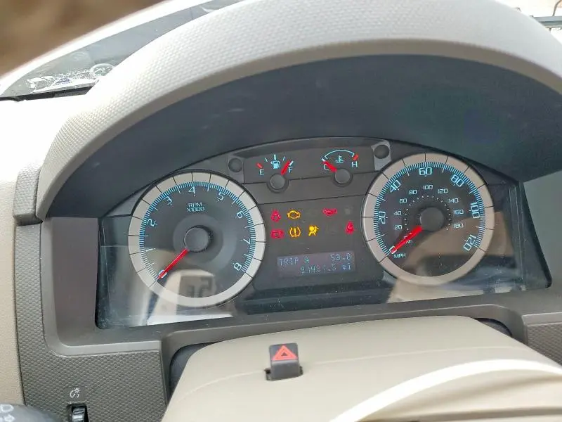 2010 FORD ESCAPE XLT  