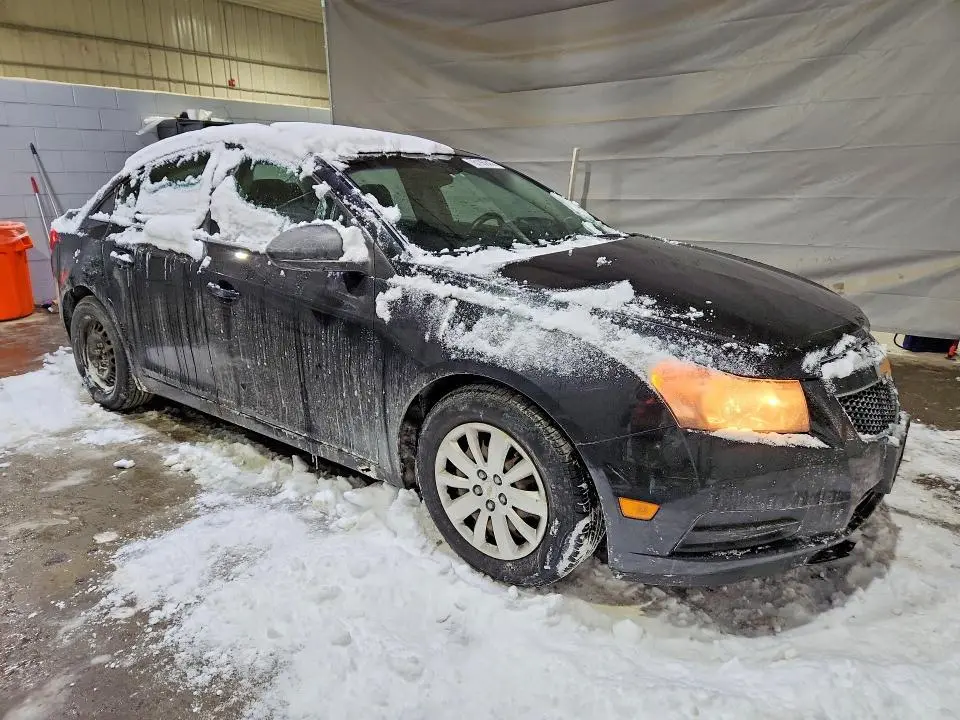 2011 CHEVROLET CRUZE LS  