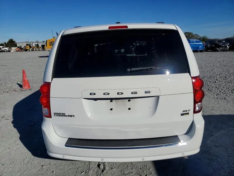 2019 DODGE GRAND CARAVAN SXT  