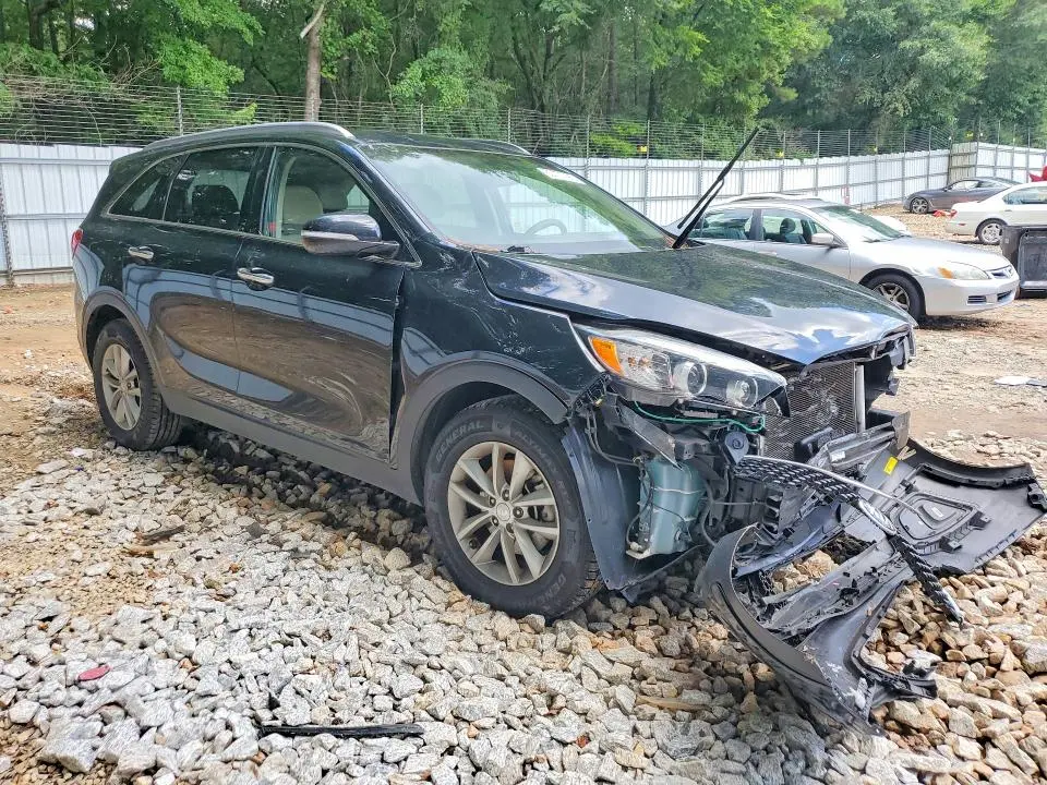 2017 KIA SORENTO LX V6  