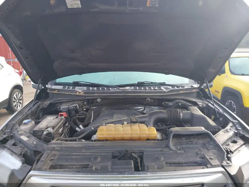 2016 FORD F-150 PLATINUM