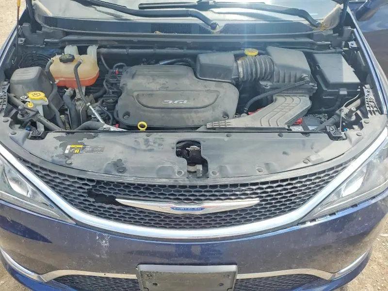 2017 CHRYSLER PACIFICA TOURING L  